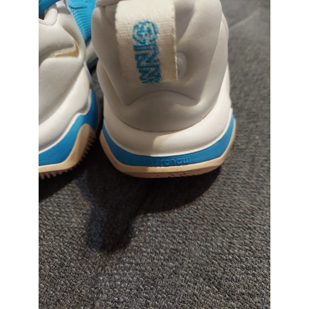 NIKE GIANNIS IMMORTALITY 3 LOW Sz 9 Tennis Shoes Sneakers Athletic Aqua Blue Men